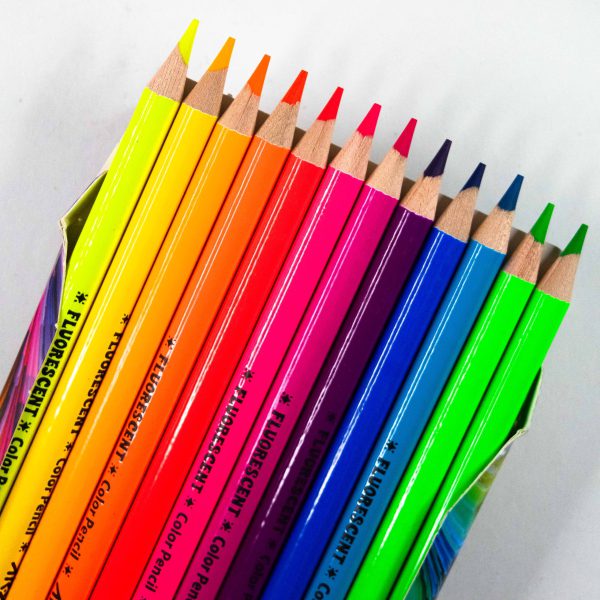 مداد رنگی 12 رنگ آریا مدل 3611 سری آرتیست فلوئورسنت